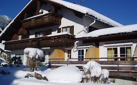 Gasthaus Gästehaus Christa  4*